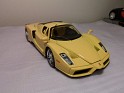 1:24 - Maisto - Ferrari - Enzo - Yellow - Street - 0